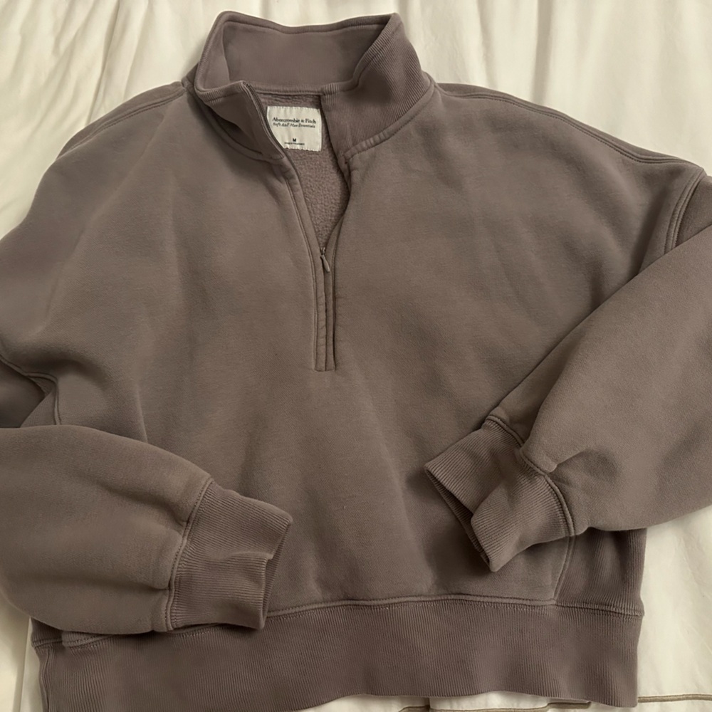 Abercrombie & Fitch Quarter Zip Up Sweater
